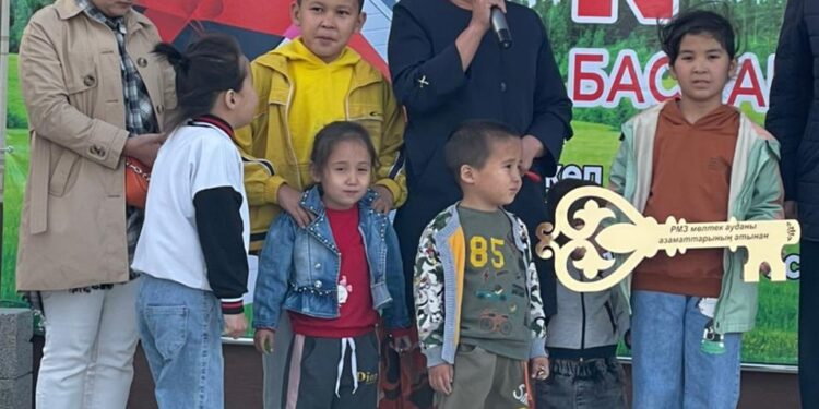 Жапанова Жанар: «Сатып жібердік, үйді босатыңыз!», деп шығарып жіберетін
