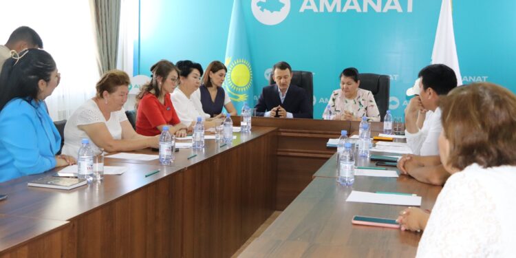 БЕЛСЕНДІ АЗАМАТТЫҚ ҰЙЫМДАРДЫҢ ӨКІЛДЕРІМЕН КЕЗДЕСУ ӨТТІ