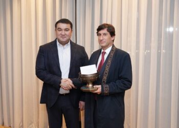 ТҮРКІСТАННЫҢ ЭКОНОМИКАЛЫҚ, ТУРИСТІК ӘЛЕУЕТІ ТАНЫСТЫРЫЛДЫ