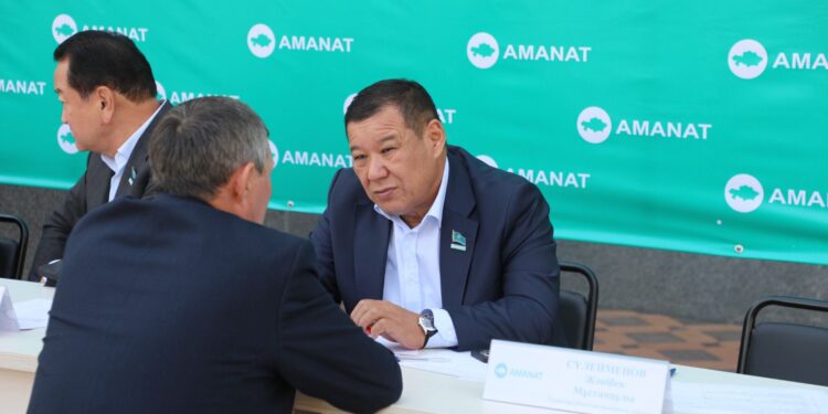 САРЫАҒАШ: АУДАНДА «AMANAT» ПАРТИЯСЫ ТҮРКІСТАН ОБЛЫСТЫҚ ФИЛИАЛЫНЫҢ МОБИЛЬДІ КӨШПЕЛІ ҚОҒАМДЫҚ ҚАБЫЛДАУЫ ӨТТІ