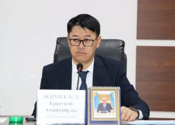 ТӨЛЕБИ: МӘЖІЛІСТЕ АУДАННЫҢ ӘЛЕУМЕТТІК-ЭКОНОМИКАЛЫҚ ДАМУ МӘСЕЛЕЛЕРІ ҚАРАЛДЫ