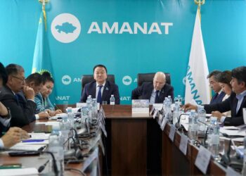 Түркістан қаласы, Келес және Төлеби аудандарының әлеуметтік-экономикалық дамуы бойынша әкімдердің есептері тыңдалды.