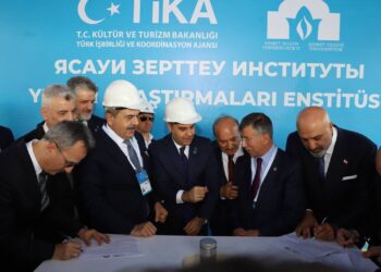 ТҮРКІСТАНДА ЯСАУИ ҒЫЛЫМИ-ЗЕРТТЕУ ИНСТИТУТЫНЫҢ КАПСУЛАСЫ САЛЫНДЫ