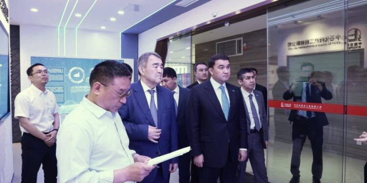 ТҮРКІСТАН ОБЛЫСЫ МЕН SINOPEC КОМПАНИЯСЫ СТРАТЕГИЯЛЫҚ ӘРІПТЕСТІКТІҢ ЖАҢА КЕЗЕҢІН БАСТАДЫ
