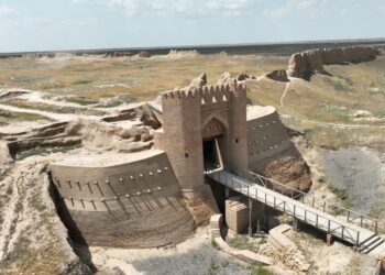 Сауран археологиялық-сәулеттік кешені