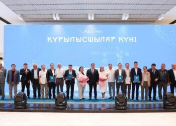 ТҮРКІСТАННЫҢ РУХЫН ҚАЛЫПТАСТЫРҒАН ҚҰРЫЛЫСШЫЛАРҒА ҚҰРМЕТ